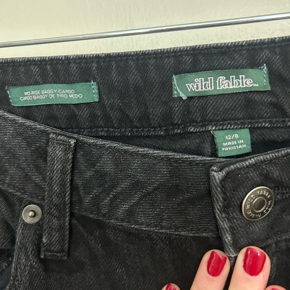 Wild Fable Women's Black Baggy Cargo Jeans - Picture 1 of 3